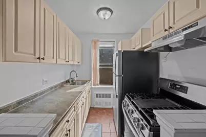 3520 Tryon Avenue #502, New York City, NY 10467 - Photo 6