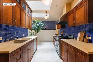 128 E 19th St, New York City, NY 10003 - Photo 4