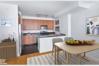 99 Jane Street #6J, New York City, NY 10014 - Photo 2