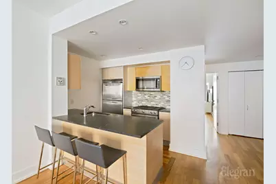 350 W 42nd Street #4E, New York City, NY 10036 - Photo 2