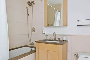 350 W 42nd St, New York City, NY 10036 - Photo 4