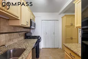 9 Fordham Hill Oval, New York City, NY 10468 - Photo 4