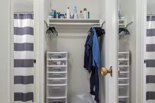 220 E 57th St, New York City, NY 10022 - Photo 10