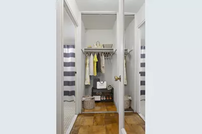 220 E 57th Street #10G, New York City, NY 10022 - Photo 4