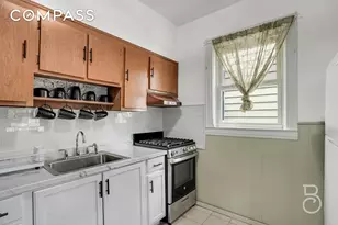 37-09 20th Rd, New York City, NY 11105 - Photo 8