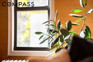 321 W 55th St, New York City, NY 10019 - Photo 8