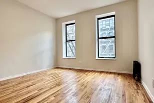 209 W 108th St, New York City, NY 10025 - Photo 2