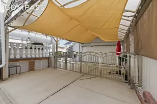 150-22 114th Rd, New York City, NY 11434 - Photo 20