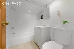 150-22 114th Rd, New York City, NY 11434 - Photo 12