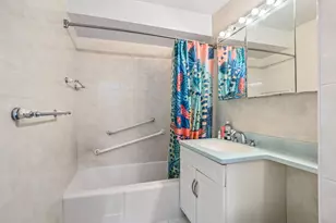 136 E 56th St, New York City, NY 10022 - Photo 8