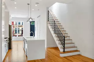4 Alice Ct, New York City, NY 11213 - Photo 2