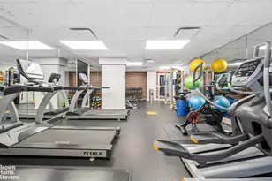 319 Schermerhorn St, New York City, NY 11217 - Photo 8