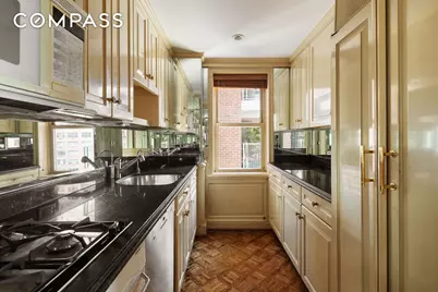 50 Sutton Place S #11H, New York City, NY 10022 - Photo 6