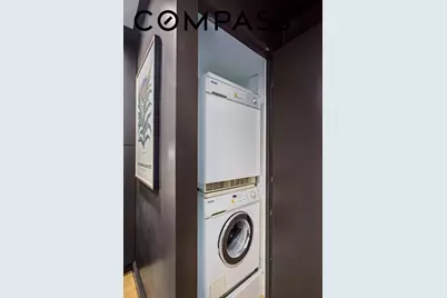 570 Park Avenue #4A, New York City, NY 10065 - Photo 18