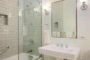 570 Park Ave, New York City, NY 10065 - Photo 12