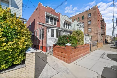 266 E 37th Street, New York City, NY 11203 - Photo 22
