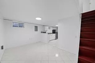 266 E 37th St, New York City, NY 11203 - Photo 20