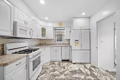 266 E 37th Street, New York City, NY 11203 - Photo 12