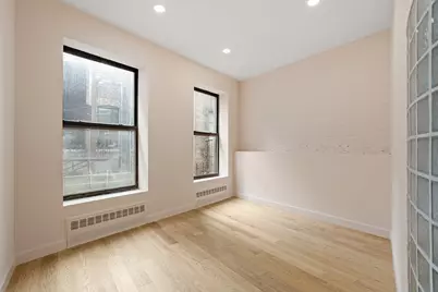 22 E 18th Street #5W, New York City, NY 10003 - Photo 4