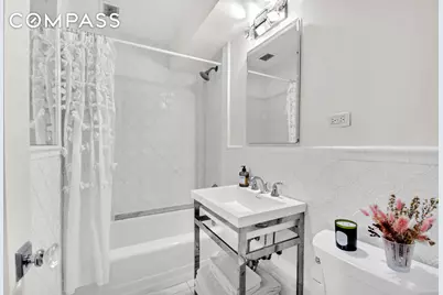 310 E 49th Street #1E, New York City, NY 10017 - Photo 6