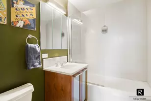 121 E 23rd St, New York City, NY 10010 - Photo 6