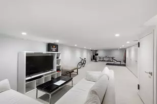 104 Charlton St, New York City, NY 10014 - Photo 8