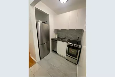 238 E 82nd Street #4A, New York City, NY 10028 - Photo 1