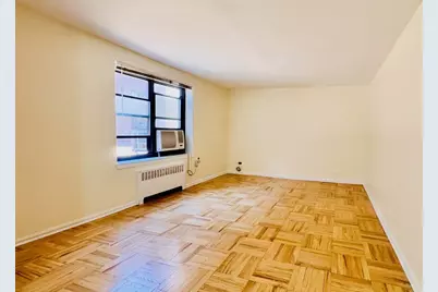 32-22 91st Street #106, New York City, NY 11369 - Photo 2