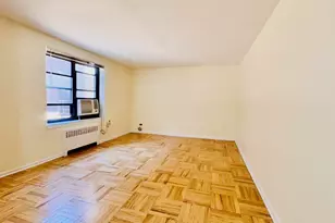 32-22 91st St, New York City, NY 11369 - Photo 2