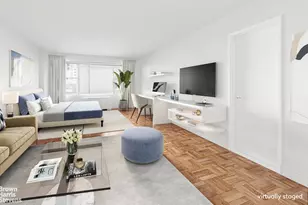 77 W 55th St, New York City, NY 10019 - Photo 2