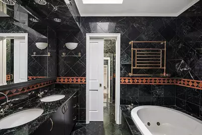 51 E 67th Street, New York City, NY 10065 - Photo 14