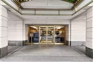 360 E 72nd St, New York City, NY 10021 - Photo 10