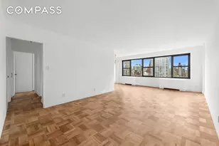 360 E 72nd St, New York City, NY 10021 - Photo 2