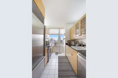 160 W 66th Street #32-D, New York City, NY 10023 - Photo 4