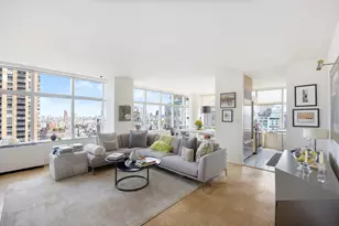 160 W 66th St, New York City, NY 10023 - Photo 2