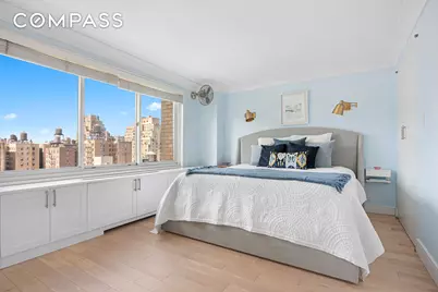 201 W 70th Street #16C, New York City, NY 10023 - Photo 4