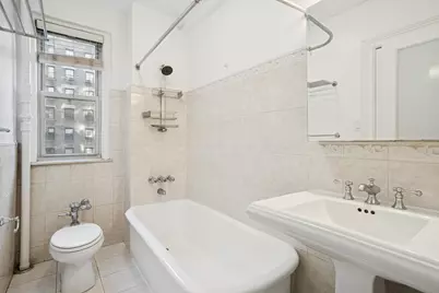 588 W End Avenue #7C, New York, NY 10024 - Photo 8