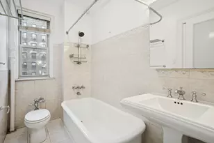 588 West End Ave, New York, NY 10024 - Photo 8