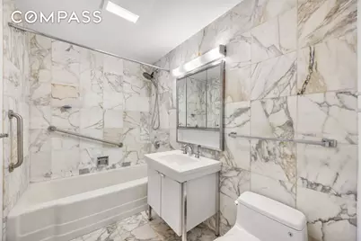 870 United Nations Plaza #14F, New York City, NY 10017 - Photo 8