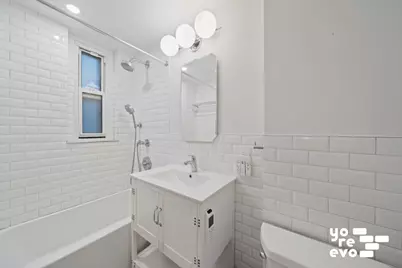 10 Mitchell Place #5B, New York City, NY 10017 - Photo 6