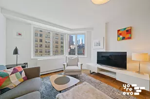 301 E 22nd St, New York City, NY 10010 - Photo 2