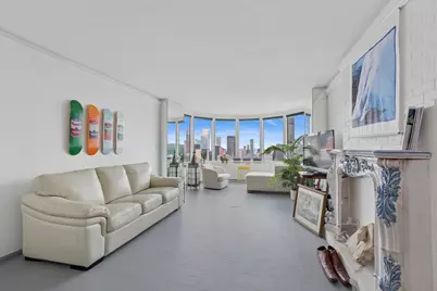 330 E 38th Street #56H, New York City, NY 10016 - Photo 2