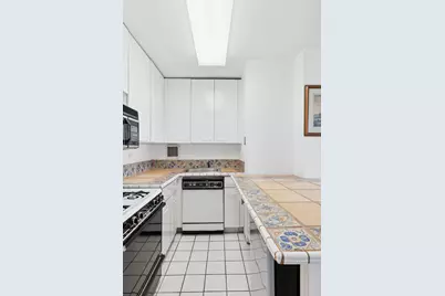 330 E 38th Street #56H, New York City, NY 10016 - Photo 4