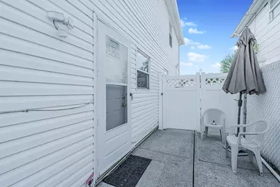 80 Freedom Avenue, New York City, NY 10314 - Photo 32