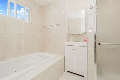 80 Freedom Avenue, New York City, NY 10314 - Photo 20