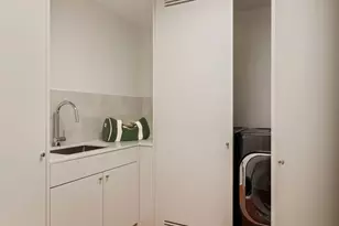 83 Thompson St, New York City, NY 10012 - Photo 18