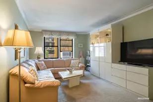 3060 Ocean Ave, New York City, NY 11235 - Photo 2