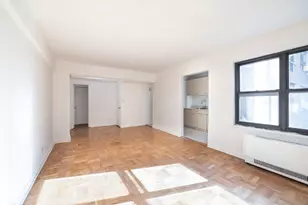 140 E 56th St, New York City, NY 10022 - Photo 2