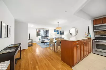 447 W 45th Street #2A, New York City, NY 10036 - Photo 2