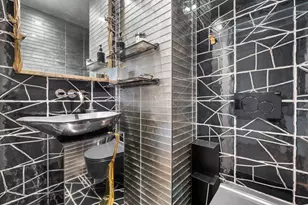 200 E 62nd St, New York City, NY 10065 - Photo 12